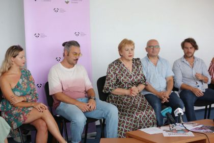 Un nou început pentru Teatrul „Matei Vișniec” Suceava, care împlinește opt ani de la înființare  - Monitorul de Suceava