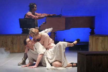 ALASKA de Elise Wilk, Teatrul Național Târgu Mureș și Yorick Studio