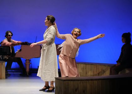 ALASKA de Elise Wilk, Teatrul Național Târgu Mureș și Yorick Studio