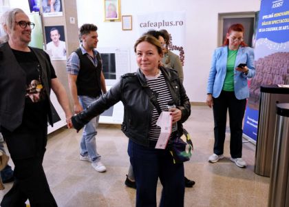 ALASKA de Elise Wilk, Teatrul Național Târgu Mureș și Yorick Studio