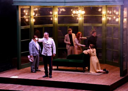 Spectacolul „Cum l-am îngopat pe Stalin” - pe scena Operei din Stara Zagora, Bulgaria
