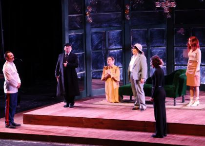 Spectacolul „Cum l-am îngopat pe Stalin” - pe scena Operei din Stara Zagora, Bulgaria