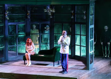 Spectacolul „Cum l-am îngopat pe Stalin” - pe scena Operei din Stara Zagora, Bulgaria