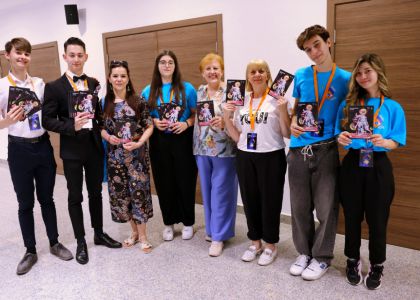 „Întoarcearea acasă” - al doilea spectacol invitat la festivalul din Bulgaria
