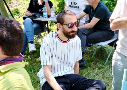 FERMA ANIMALELOR, de  George Orwell. Lectură performativă susținută de actorii Teatrului Municipal „Matei Vișniec” Suceava