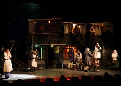 Grădina de sticlă, de Tatiana Țîbuleac, Teatrul Național „Mihai Eminescu” Chișinău, Republica Moldova