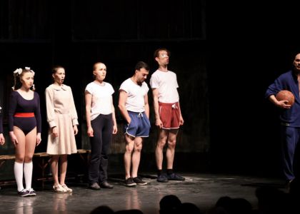 Grădina de sticlă, de Tatiana Țîbuleac, Teatrul Național „Mihai Eminescu” Chișinău, Republica Moldova