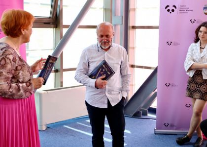 Cum să citim poezia cu voce tare? Atelier pentru copii. „Consulatul lunii” de Matei Vișniec -  lansare de carte, editura Humanitas Junior