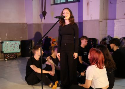 Proteine fluorescente după Alexandra Pâzgu