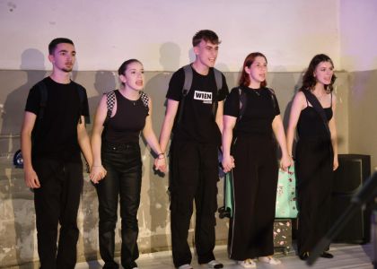 Proteine fluorescente după Alexandra Pâzgu