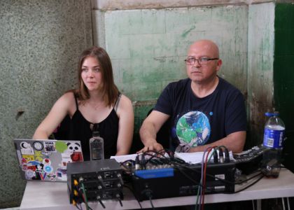 Proteine fluorescente după Alexandra Pâzgu