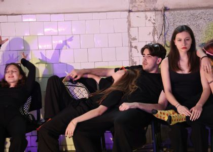 Proteine fluorescente după Alexandra Pâzgu
