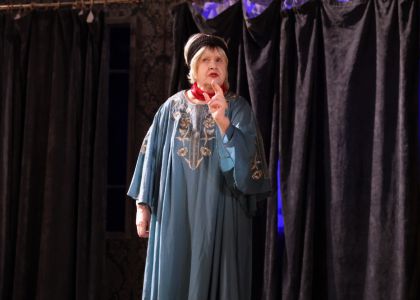 Bătrâna și hoțul, de Viorel Savin. Ateneul Național Român Iași