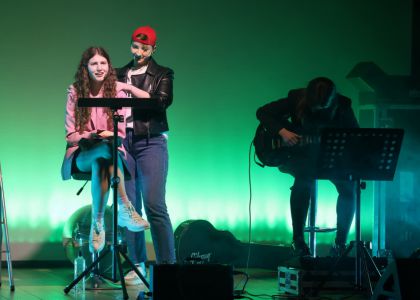 Papiloma Student Party, de Alina Pietrăreanu. Teatrul Studențesc Fabulinus Suceava