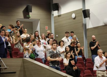 CIOBURI, după Jeroen van den Berg. Teatrul Municipal „Matei Vișniec” Suceava