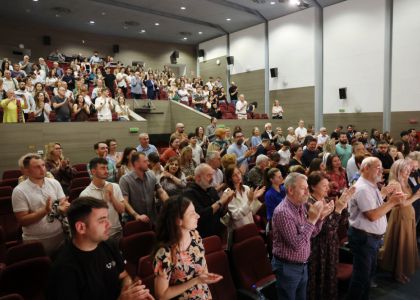 CIOBURI, după Jeroen van den Berg. Teatrul Municipal „Matei Vișniec” Suceava