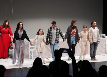 CIOBURI, după Jeroen van den Berg. Teatrul Municipal „Matei Vișniec” Suceava