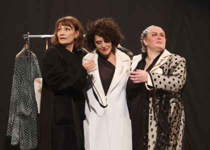Zeițe de categoria B de Alexandra Felseghi, după o idee de Andrei Măjeri. Creart Teatrelli București