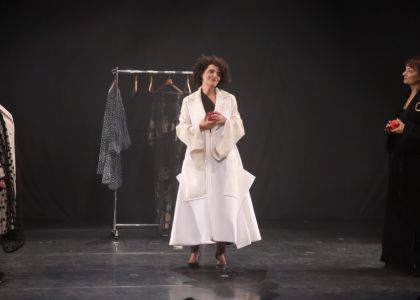 Zeițe de categoria B de Alexandra Felseghi, după o idee de Andrei Măjeri. Creart Teatrelli București