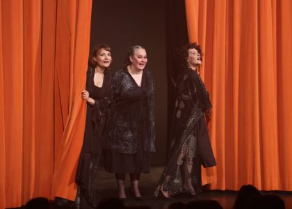 Zeițe de categoria B de Alexandra Felseghi, după o idee de Andrei Măjeri. Creart Teatrelli București