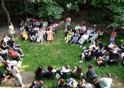 Spectacolul lectură „Ferma Animalelor” de George Orwell, în regia lui Cosmin Panaite a încheiat stagiunea 2024-2025