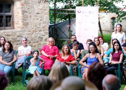 Spectacolul lectură „Ferma Animalelor” de George Orwell, în regia lui Cosmin Panaite a încheiat stagiunea 2024-2025