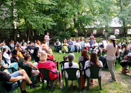 Spectacolul lectură „Ferma Animalelor” de George Orwell, în regia lui Cosmin Panaite a încheiat stagiunea 2024-2025