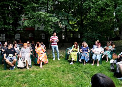 Spectacolul lectură „Ferma Animalelor” de George Orwell, în regia lui Cosmin Panaite a încheiat stagiunea 2024-2025