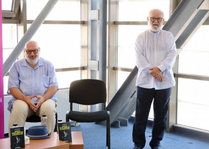 Lansare de carte: Muzică între libertate și manipulare,  de AG Weinberger