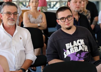 Lansare de carte: Muzică între libertate și manipulare,  de AG Weinberger