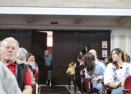 Spectacolul „Occident Express Ro” de Matei Vișniec în regia lui Alain Timár invitat la  FITT Birlic, ediția a  XV-a