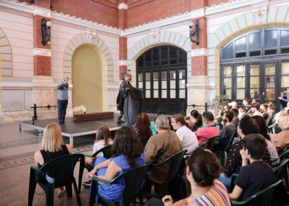 Spectacolul  OCCIDENT EXPRESS RO de Matei Vișniec a făcut parte din calendarul  actiunilor „Luna Diasporei” 2025