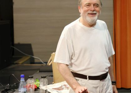 CABARETUL CUVINTELOR - primul spectacol montat de Matei Vișniec la teatrul care îi poartă numele