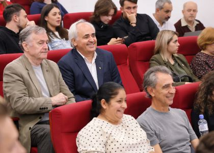 Dialog despre libertate, jurnalism și creație