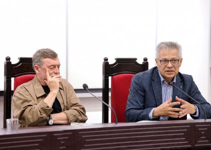 Dialog despre libertate, jurnalism și creație
