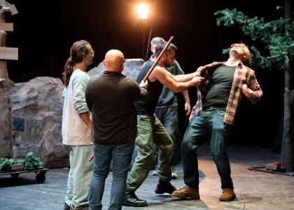 Spectacolul „Pădurea asumaților” a avut un succes răsunător la Reuniunea Teatrelor Naționale Românești, ediția a X-a