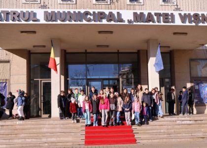 Jurnalul de Festival: Ziua I – Un Maraton al Poveștilor