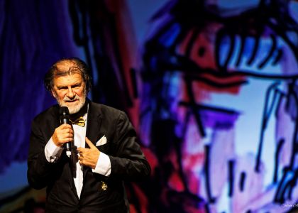 Seară memorabilă la Suceava: Maestrul Mihai Pânzaru PIM, celebrat la 80 de ani printr-un spectacol de excepție!