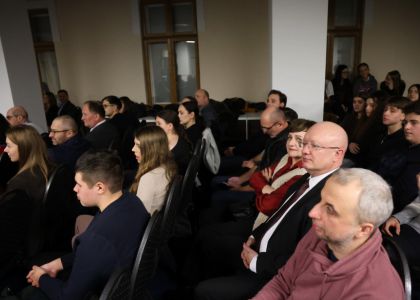 Lectura unui fragment din comedia „Lysistrata” de Aristofan la Muzeul Național al Bucovinei