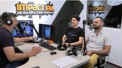 Cosmin Panaite și Andrei Calu vă așteaptă la premiera "Artă" a Teatrului Matei Vișniec Suceava