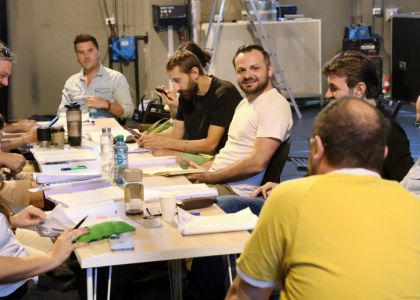 „Visul unei nopți de vară” de William Shakespeare devine primul spectacol al noii stagiuni, la Teatrul Municipal „Matei Vișniec” Suceava