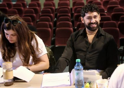 „Visul unei nopți de vară” de William Shakespeare devine primul spectacol al noii stagiuni, la Teatrul Municipal „Matei Vișniec” Suceava