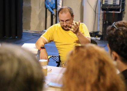 „Visul unei nopți de vară” de William Shakespeare devine primul spectacol al noii stagiuni, la Teatrul Municipal „Matei Vișniec” Suceava