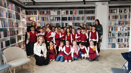 „A fost odată ca niciodată…” – un atelier de lectură cu un succes remarcabil la publicul tânăr