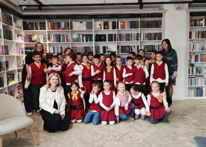 „A fost odată ca niciodată…” – un atelier de lectură cu un succes remarcabil la publicul tânăr