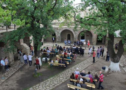 „Unirea prin teatru”, marcată de premierea dramaturgului Matei Vişniec, în Cetatea de Scaun a Sucevei