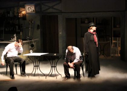 Festivalul de teatru s-a încheiat, spectacolele continuă