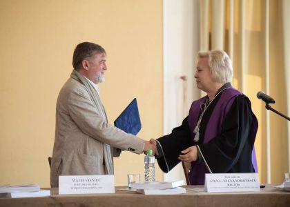 Matei Vișniec a fost numit Doctor Honoris Causa al Universității Naționale de Arte „George Enescu” din Iași