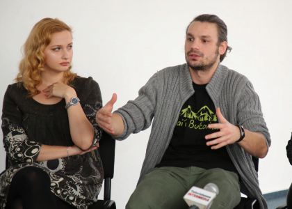 Rinocerii, de Eugène Ionesco, regia Alain Timár - PREMIERĂ