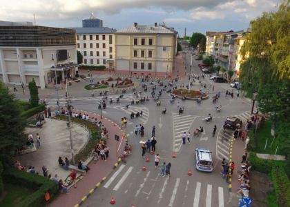 Promitem că vom reveni!